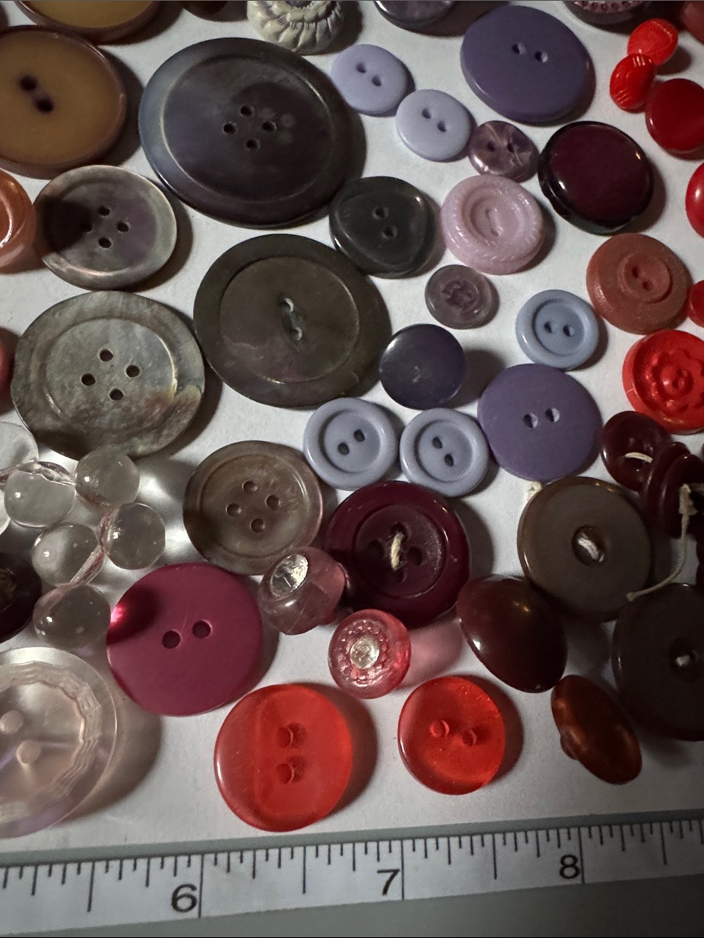Button Lot- Pink, Purple, & Reds - Picture 7 of 15